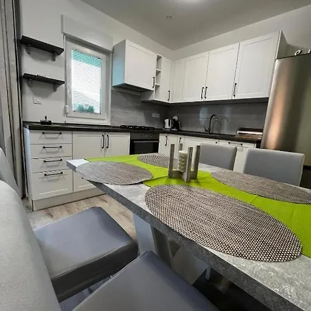 Centar Appartamento Tribalj